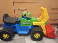 Grajewo ogłoszenia: Sprzedam zabawki dla dzieci, duże auta, traktor, koparka, dwa... - zdjęcie