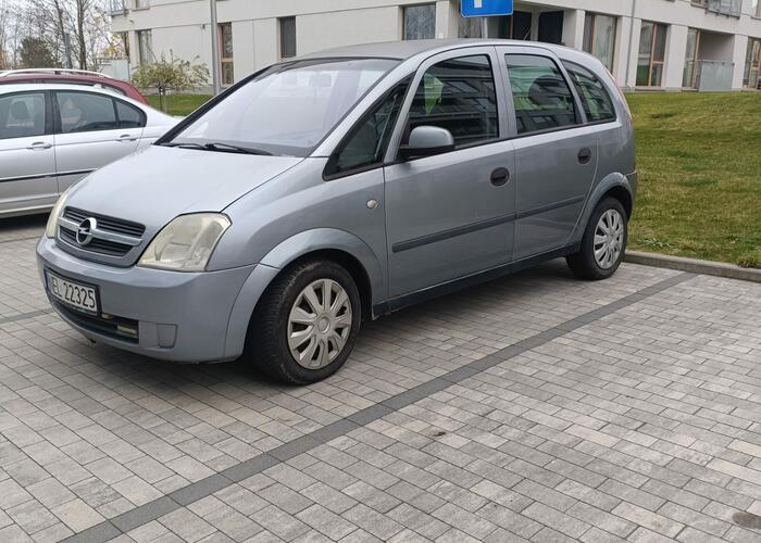 Grajewo ogłoszenia: Sprzedam auto Opel Meriva rocznik 2004 1.6 100 KM benzyna z gazem....