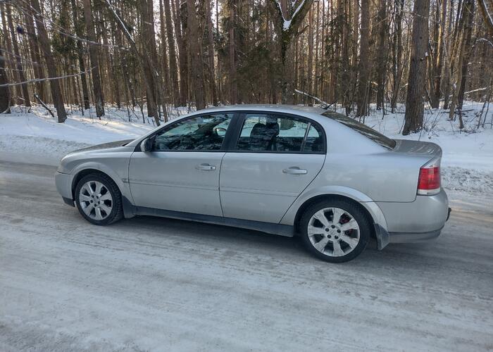 Grajewo ogłoszenia: Sprzedam b.ładną Vectrę w bogatym wyposażeniu 1,8 benzyna z...