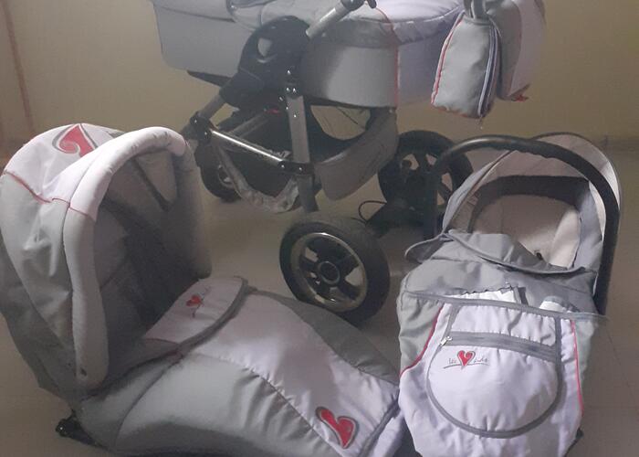 Grajewo ogłoszenia: Sprzedam wózek 3w1 dla dziecka ze wszystkimi możliwymi akcesoriami.