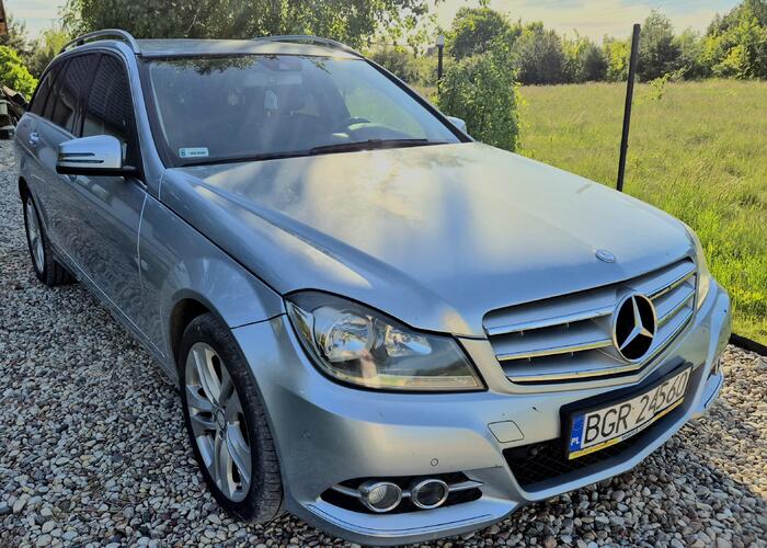 Grajewo ogłoszenia: Sprzedam Mercedes-Benz C klasa kombi z 2014 roku z silnikiem 2.2...
